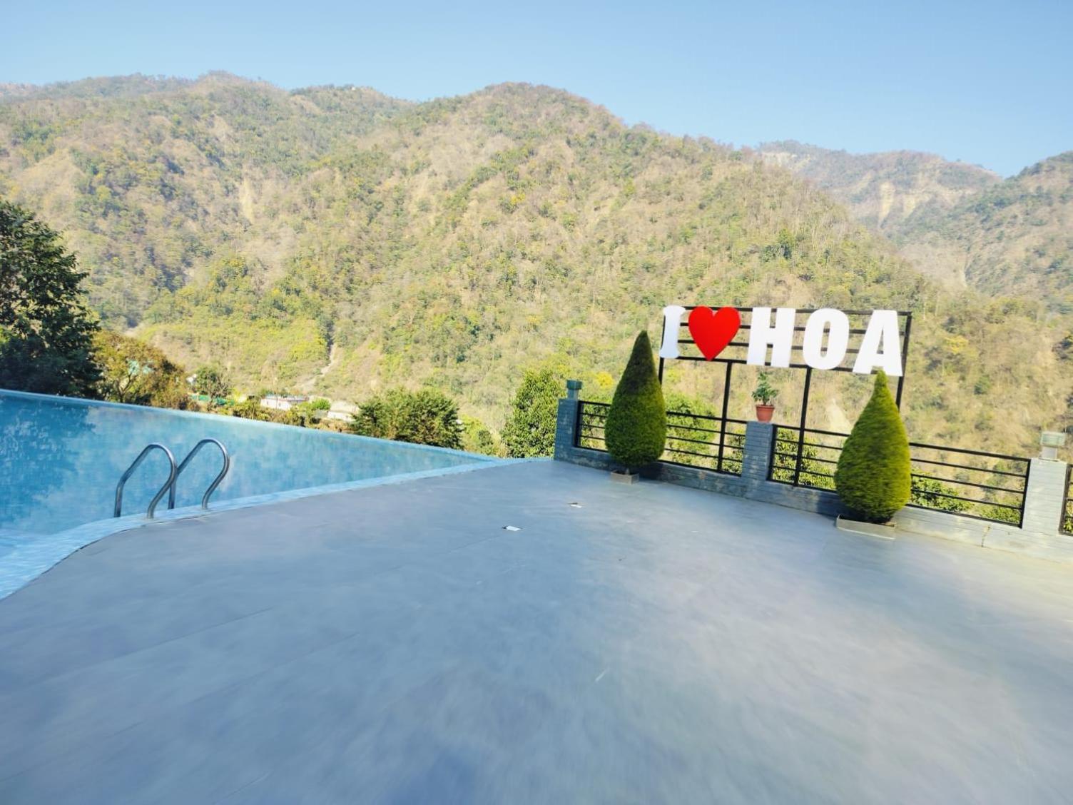 Hoa Resorts - Mountain View With Infinity Pool Shivpuri  Exterior photo